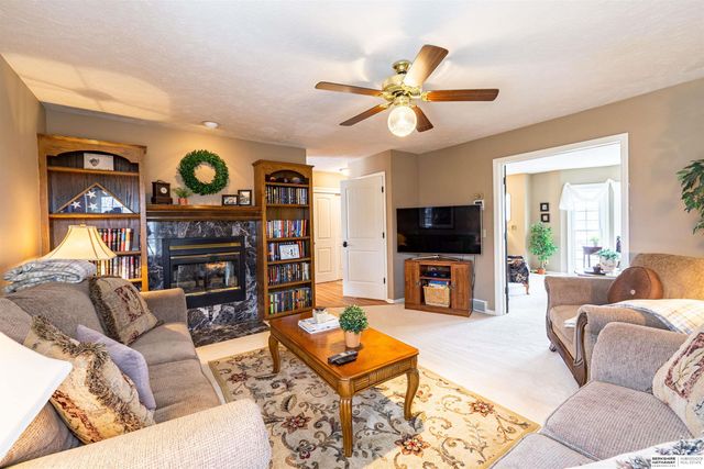 16812 M Circle, Omaha, NE 68135