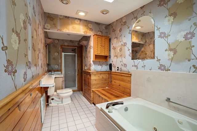 29 Patricia Rd, Sudbury, MA 01776