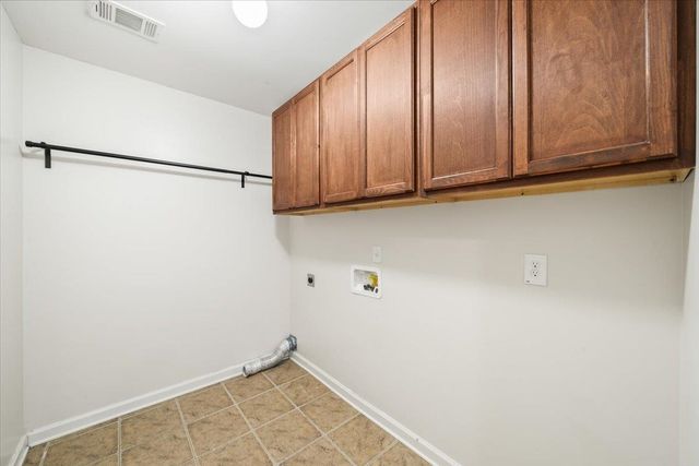 6003 ABIGAIL BLUFFS CV, Bartlett, TN 38135