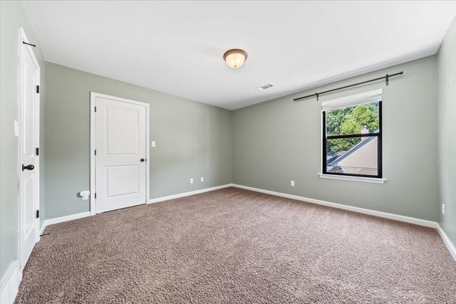 6003 ABIGAIL BLUFFS CV, Bartlett, TN 38135