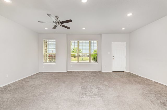 2216 Canongate Drive, Denton, TX 76207