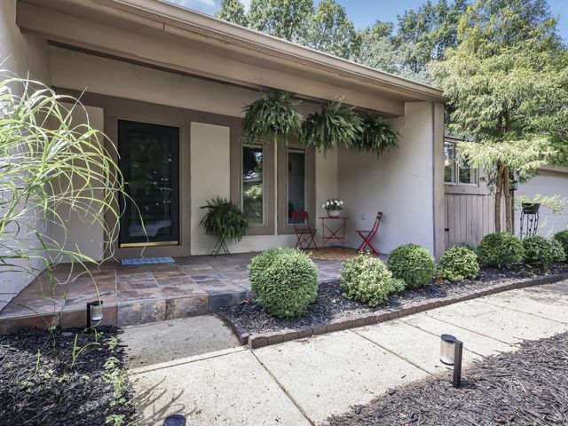 5717 Aspendale Drive, Columbus, OH 43235