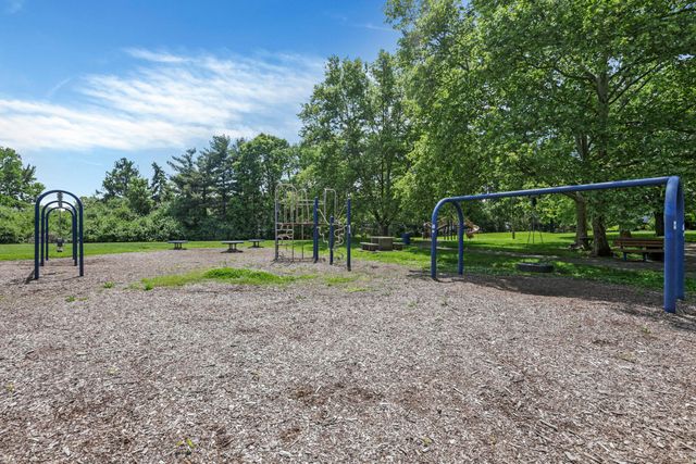 5717 Aspendale Drive, Columbus, OH 43235