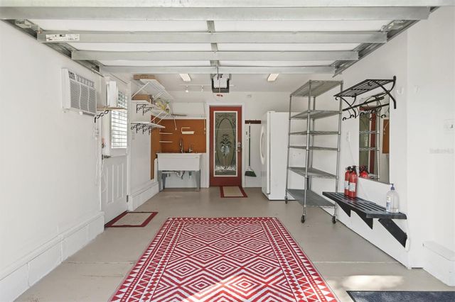 2506 TEAL AVENUE, Sarasota, FL 34232