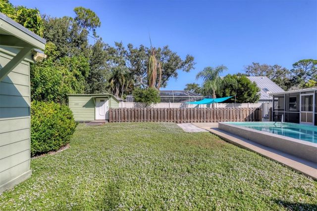 2506 TEAL AVENUE, Sarasota, FL 34232
