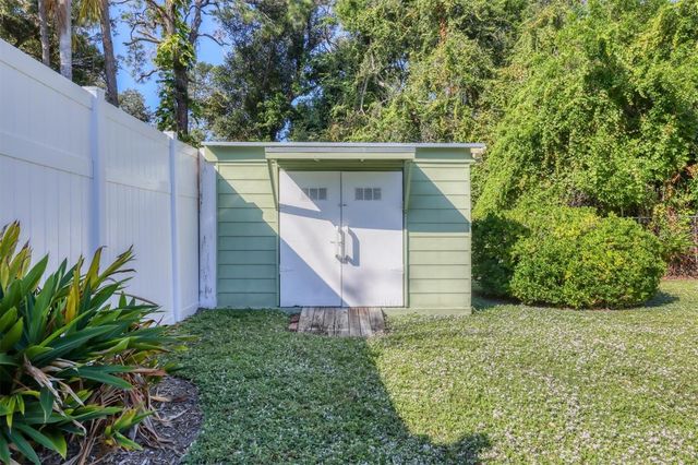 2506 TEAL AVENUE, Sarasota, FL 34232
