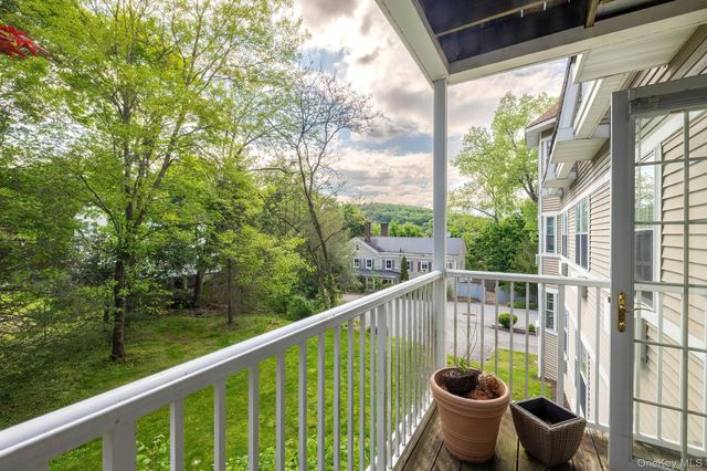 206 Sutton Drive, Mount Kisco, NY 10549