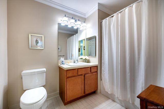 206 Sutton Drive, Mount Kisco, NY 10549