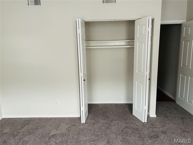 905 Park Avenue, St Louis, MO 63104