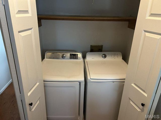 905 Park Avenue, St Louis, MO 63104