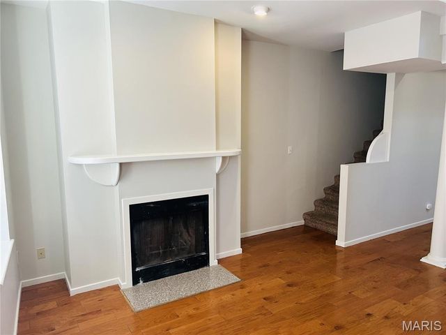 905 Park Avenue, St Louis, MO 63104