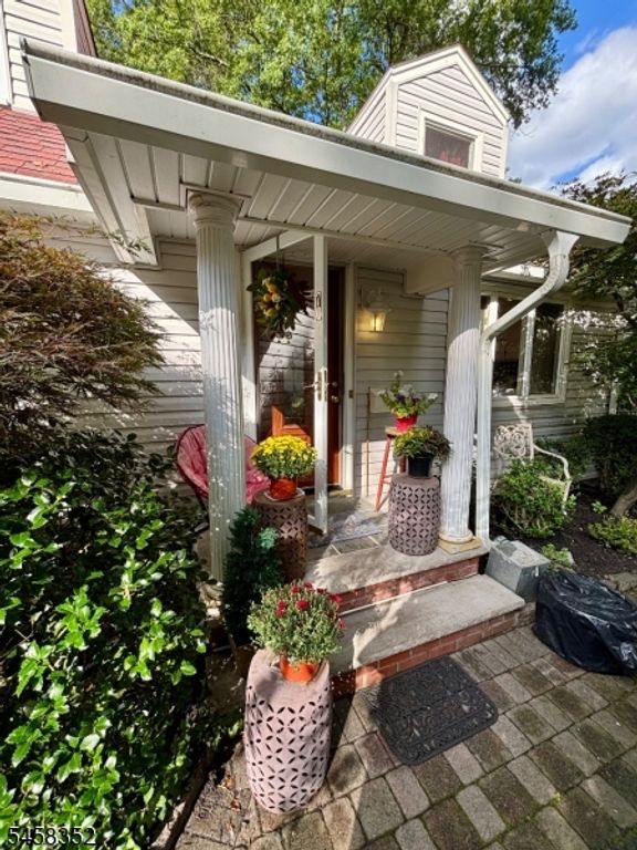 70 Mayfair Dr, West Orange Twp., NJ 07052 — photo 3