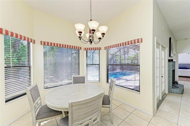 5045 82ND WAY E, Sarasota, FL 34243