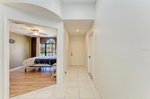 5045 82ND WAY E, Sarasota, FL 34243