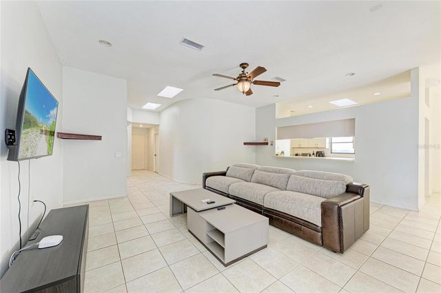 5045 82ND WAY E, Sarasota, FL 34243