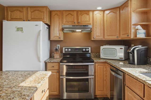 9227 Yager Road, Columbus, MI 48063