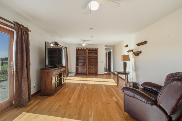 9227 Yager Road, Columbus, MI 48063