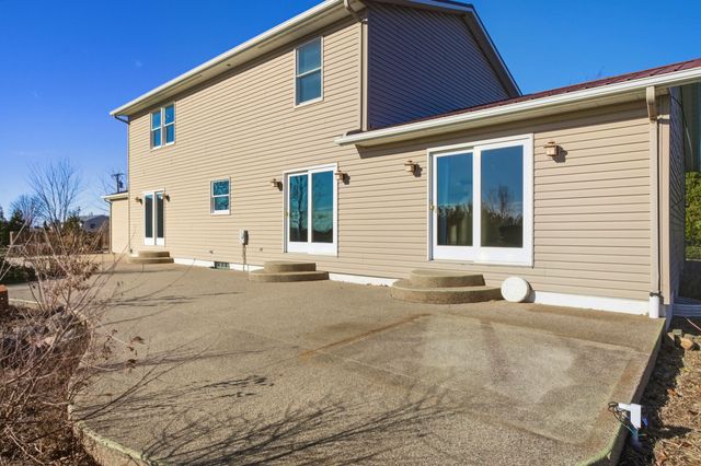 9227 Yager Road, Columbus, MI 48063