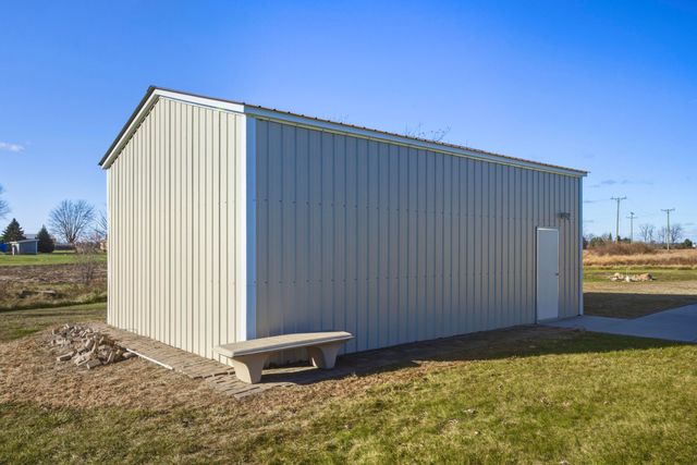 9227 Yager Road, Columbus, MI 48063