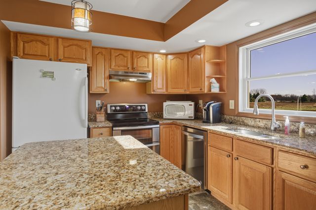 9227 Yager Road, Columbus, MI 48063