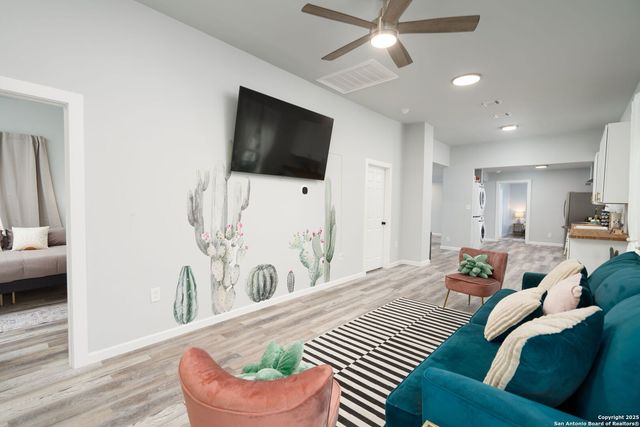 114 DILWORTH ST, San Antonio, TX 78203