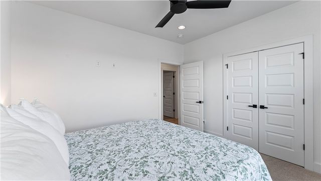 6601 SW First Light Street, Bentonville, AR 72713