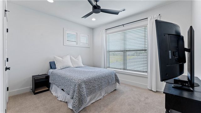 6601 SW First Light Street, Bentonville, AR 72713
