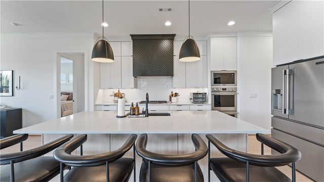 6601 SW First Light Street, Bentonville, AR 72713