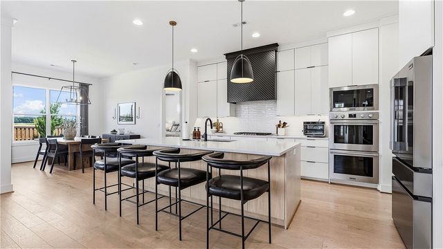6601 SW First Light Street, Bentonville, AR 72713