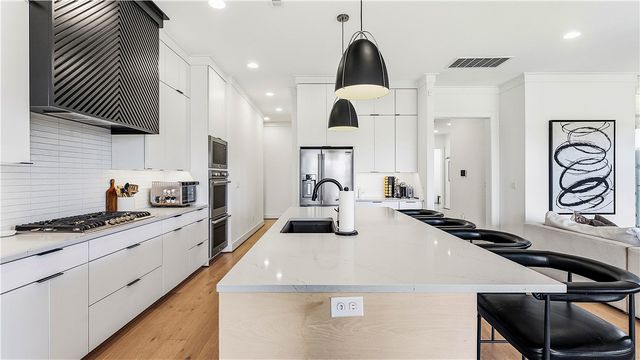 6601 SW First Light Street, Bentonville, AR 72713