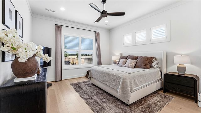 6601 SW First Light Street, Bentonville, AR 72713