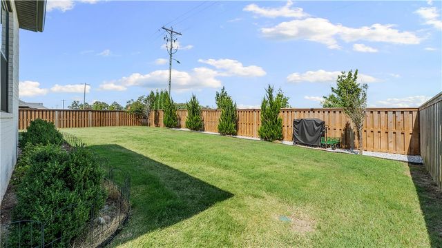 6601 SW First Light Street, Bentonville, AR 72713