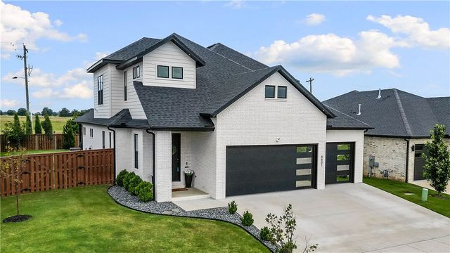 6601 SW First Light Street, Bentonville, AR 72713