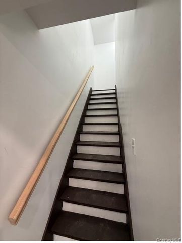 82 High Rock Road, West Coxsackie, NY 12192