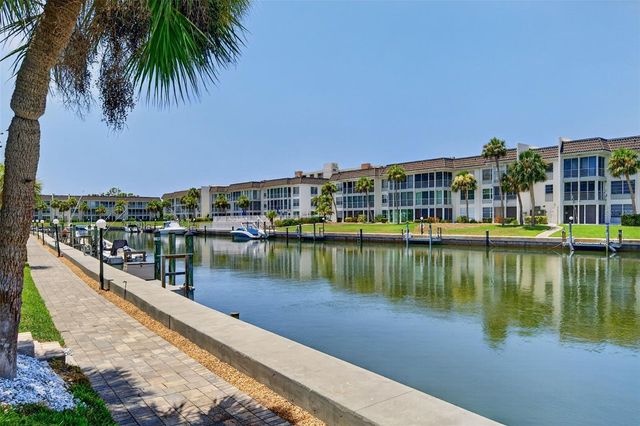 4390 EXETER DRIVE 107, Longboat Key, FL 34228
