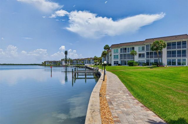 4390 EXETER DRIVE 107, Longboat Key, FL 34228