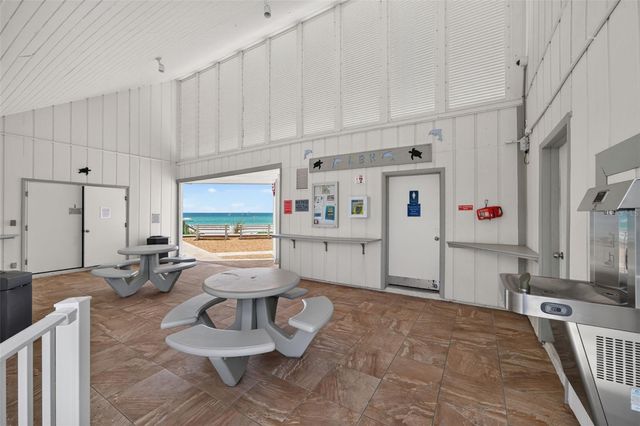 4390 EXETER DRIVE 107, Longboat Key, FL 34228