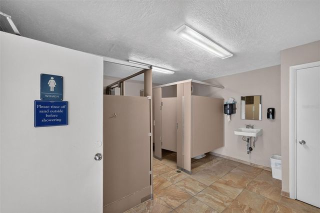 4390 EXETER DRIVE 107, Longboat Key, FL 34228