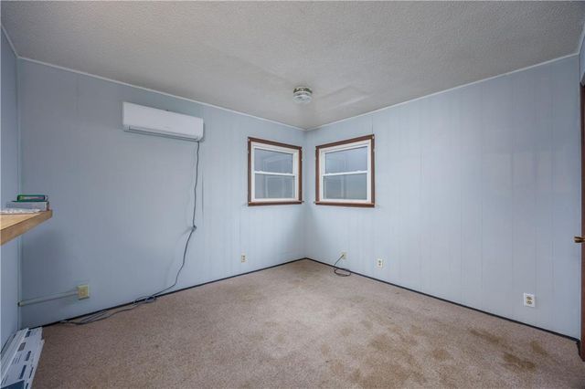 425 E 5th Street, Cherryvale, KS 67335