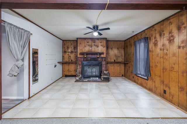 425 E 5th Street, Cherryvale, KS 67335