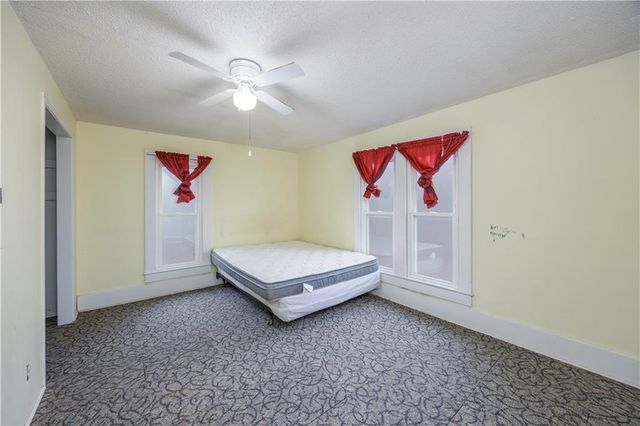 425 E 5th Street, Cherryvale, KS 67335