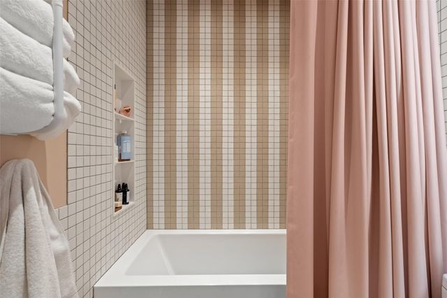 44 East Ave 1706, Austin, TX 78701