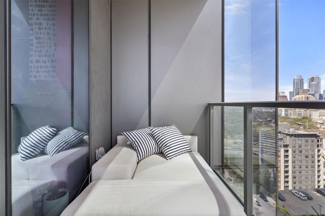 44 East Ave 1706, Austin, TX 78701