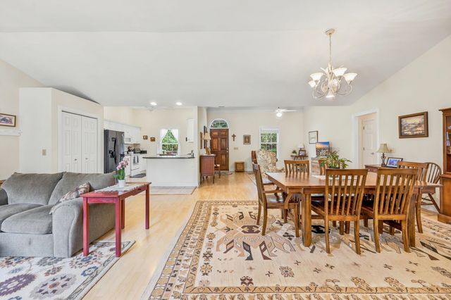 357 Aspen Loop, Pawleys Island, SC 29585