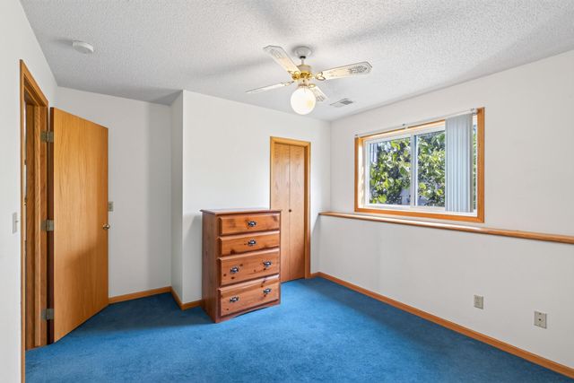 606 8th Street NW, Buffalo, MN 55313