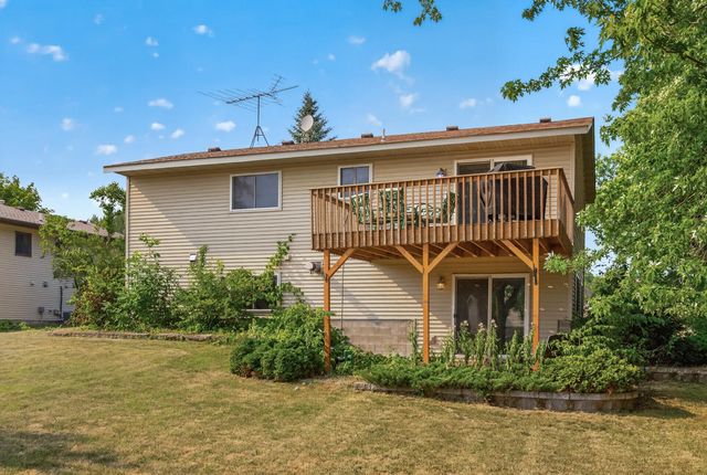 606 8th Street NW, Buffalo, MN 55313