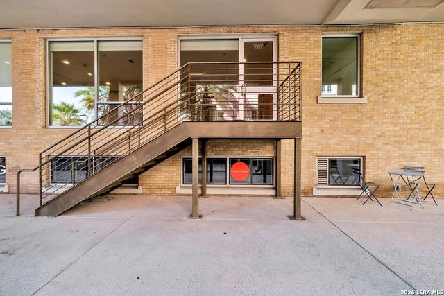 1115 S Alamo St Unit 2213, San Antonio, TX 78210