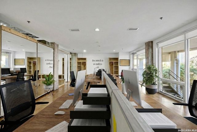 1115 S Alamo St Unit 2213, San Antonio, TX 78210