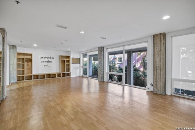 1115 S Alamo St Unit 2213, San Antonio, TX 78210