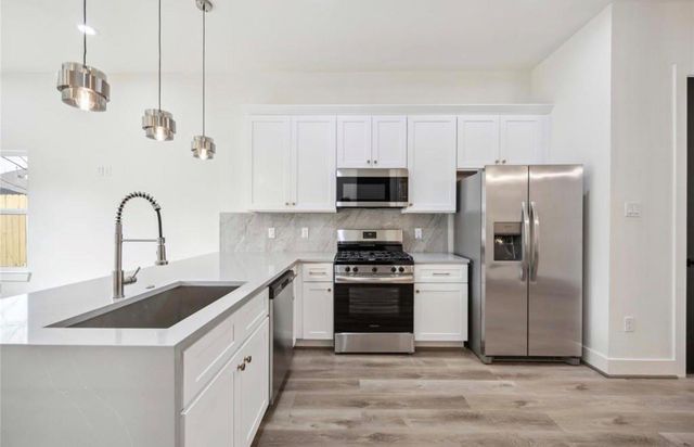 7980 Angus Street A, Houston, TX 77028